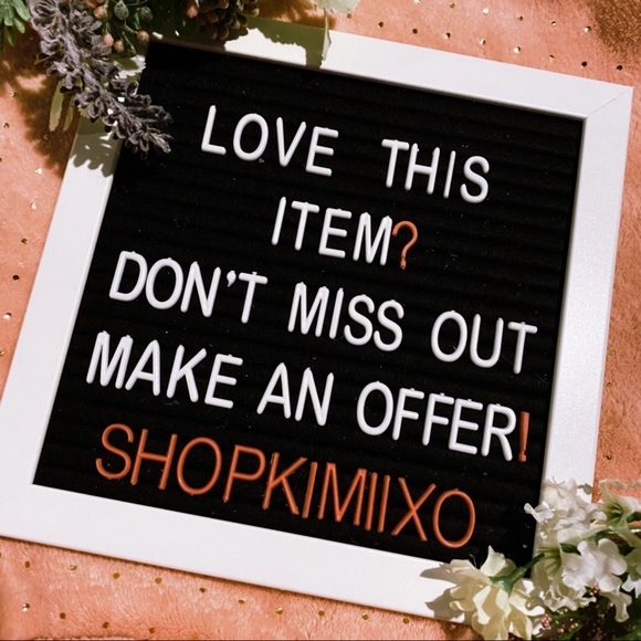 Tommy Hilfiger Women’s Fuchsia Bermuda Shorts - Picture 5 of 5